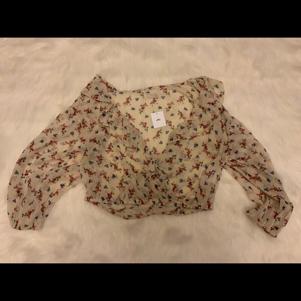 UO crop top